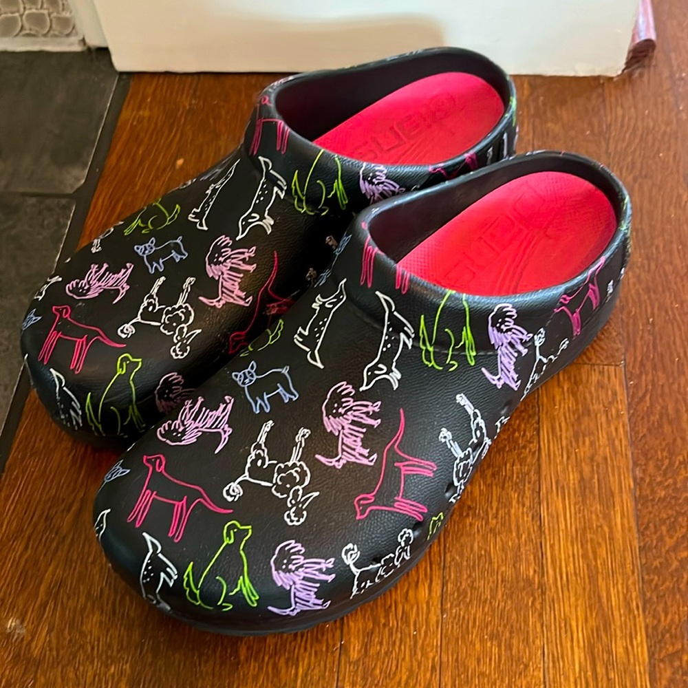 Dansko size 38 Clog/Mule
